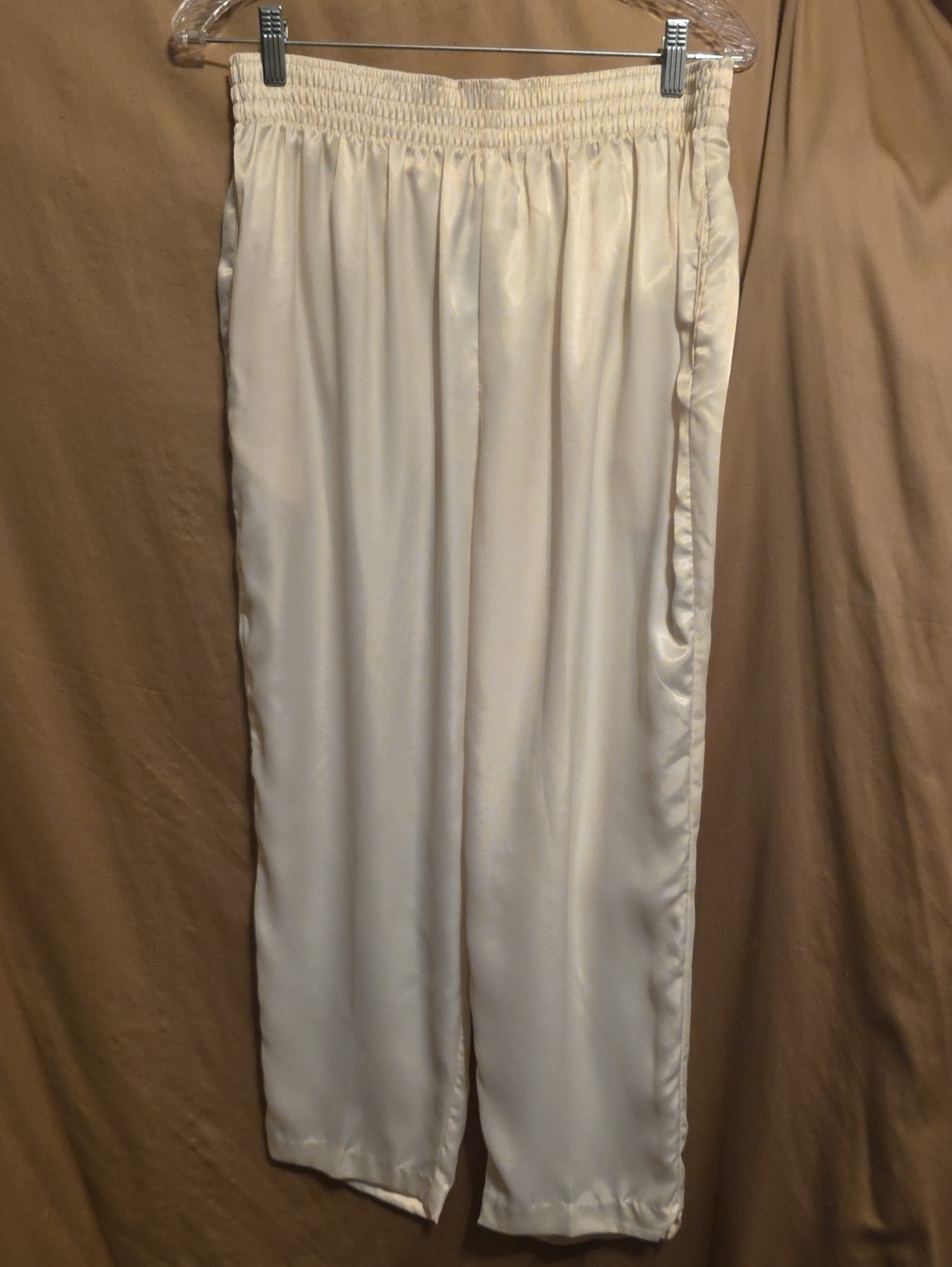 Ladies' Cream Beaded Two-Piece Set XL - Picture 7 of 9